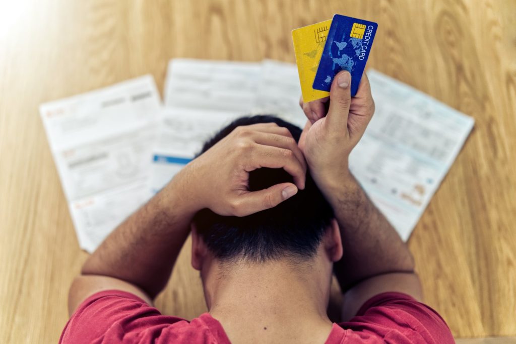 “Fin de mes mode”: 3 decisiones para no reventar la tarjeta (Argentina)